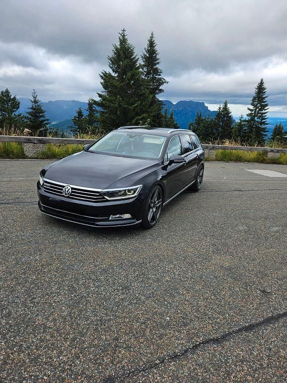 Gebraucht VW Passat 239 PS (175 kW) 2015 Schwarz Limousine