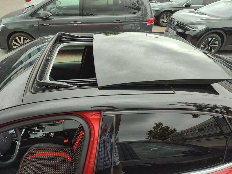 Gebraucht Citroën C4 PureTech 131 PS (96 kW) 2024 Rot SUV