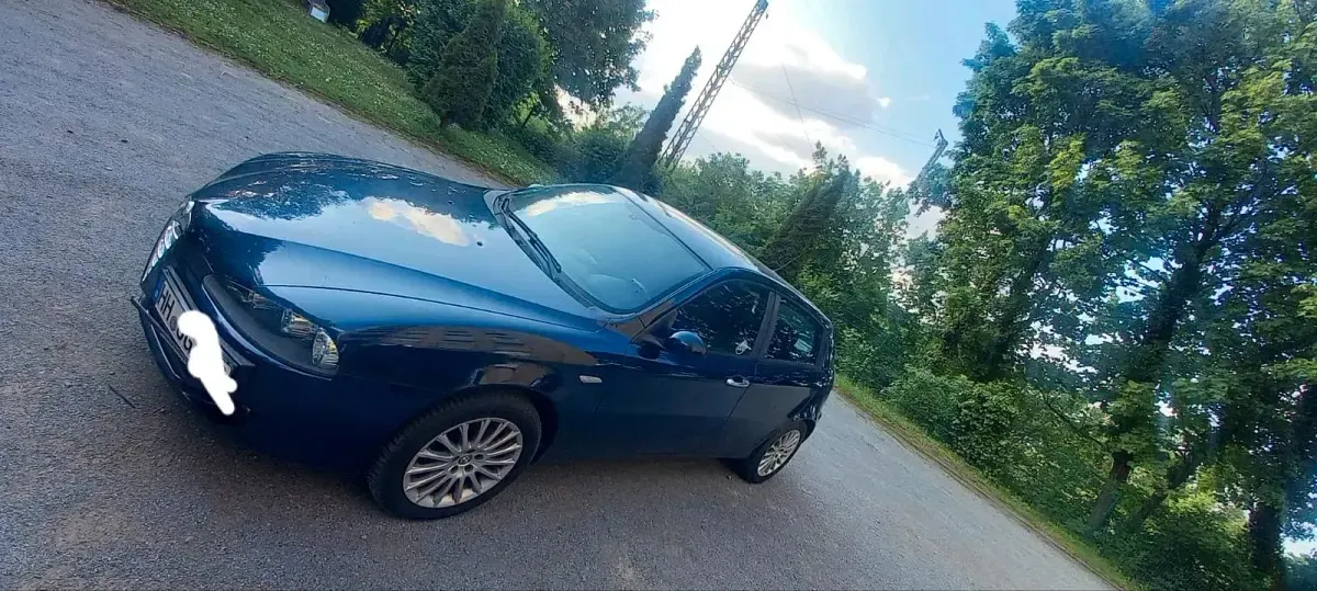 Gebraucht Alfa Romeo 147 109 PS (80 kW) 2010 Blau Kleinwagen
