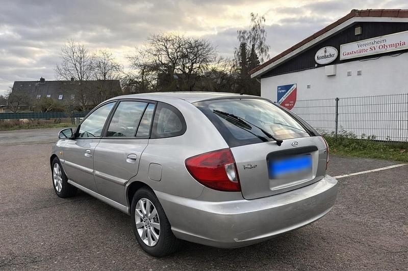 Gebraucht Kia Rio 96 PS (70 kW) 2003 Silber Kombi