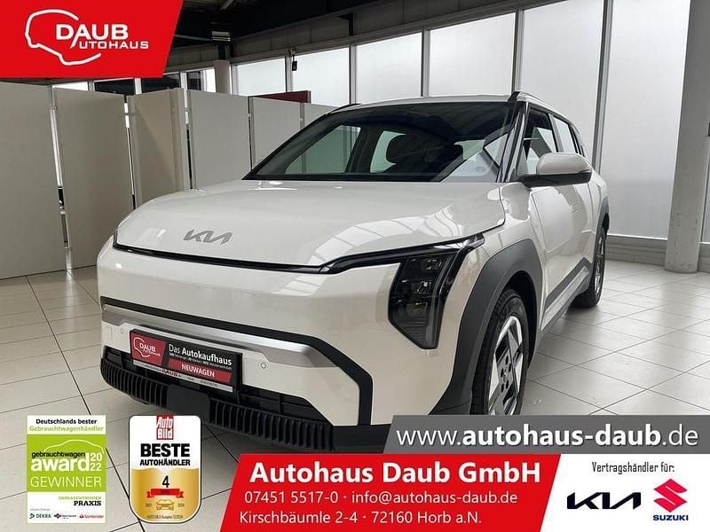 Schneeweiß Neu 2025 Kia EV3 Air SUV | 35.670 € - Bild 1/4