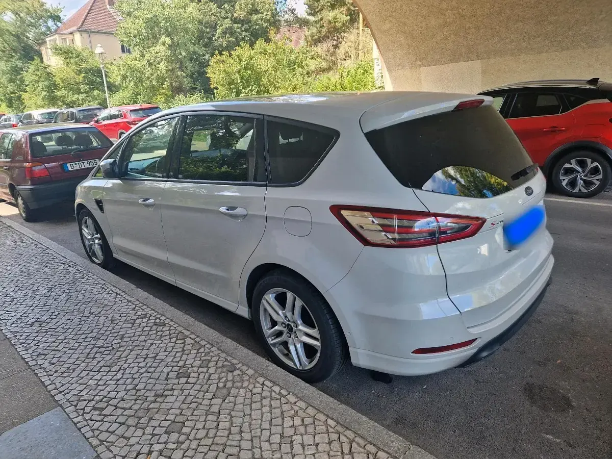 Gebraucht Ford S-MAX S 210 PS (154 kW) 2017 Weiß Van / Kleinbus