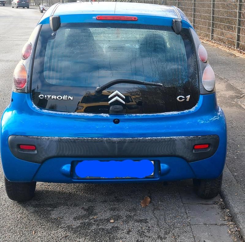 Gebraucht Citroën C1 70 PS (51 kW) 2012 Blau Kleinwagen