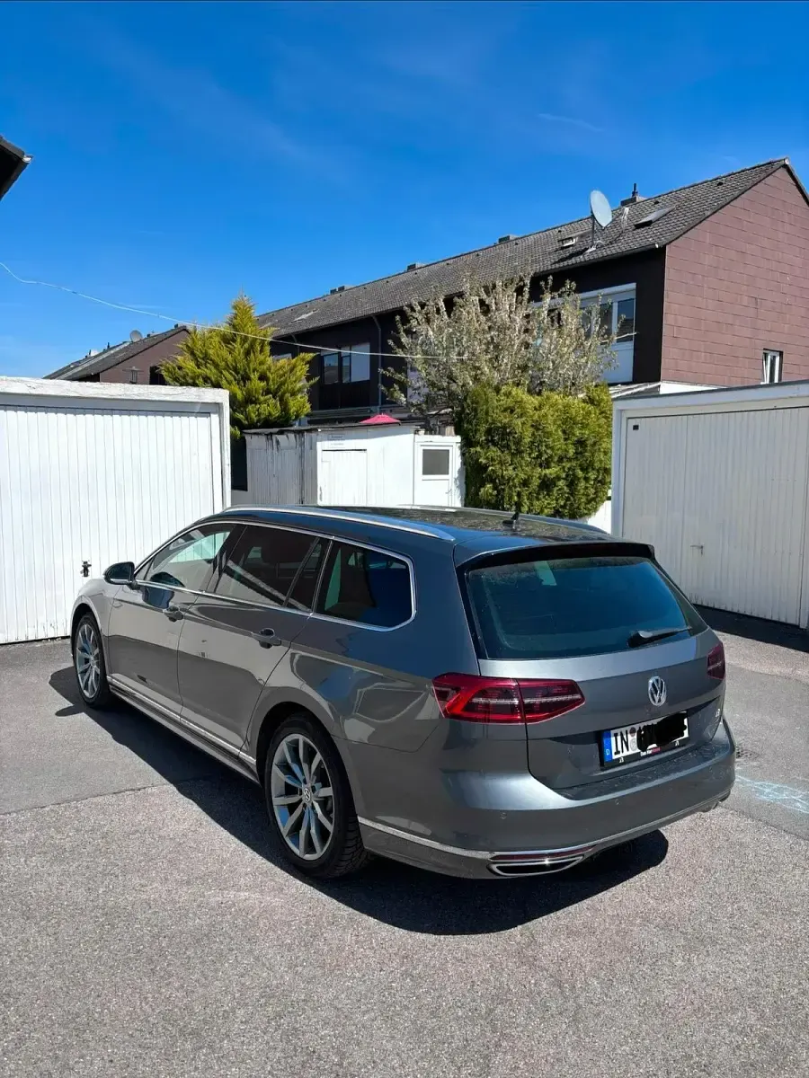Gebraucht VW Passat R-line 198 PS (145 kW) 2016 Grau Kombi