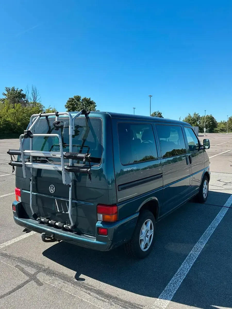Gebraucht VW T4 105 PS (77 kW) 2002 Grün Van