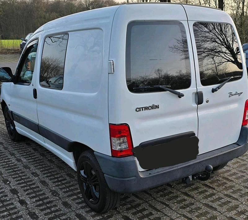 Gebraucht Citroën Berlingo 75 PS (55 kW) 2008 Weiß Van / Kleinbus