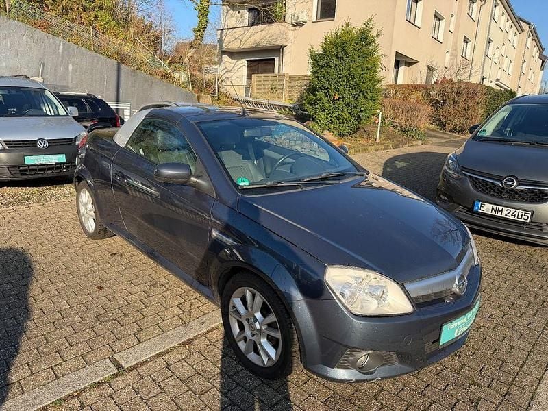 Gebraucht Opel Tigra Basis 90 PS (66 kW) 2006 Blau Cabrio