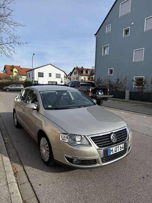 Gebraucht 2006 VW Passat Comfortline Limousine | 3.750 € (Fairer Preis) - Bild 1/4
