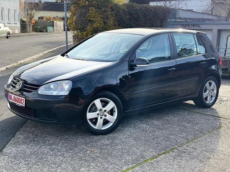 Blackmagic Gebraucht 2004 VW Golf V Trendline Limousine | 3.750 € (Fairer Preis) - Bild 1/4