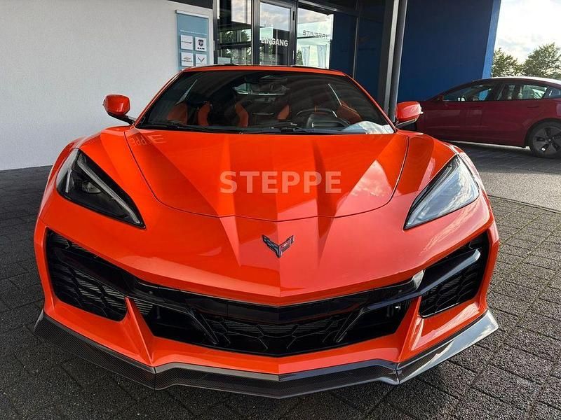 Neu Corvette C8 644 PS (473 kW) 2025 Sebring orange tintcoat (g26) Coupé