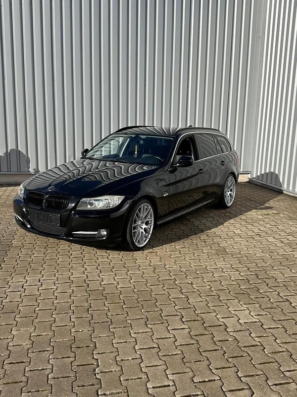 Gebraucht BMW 335 Performance 306 PS (225 kW) 2011 Schwarz Kombi