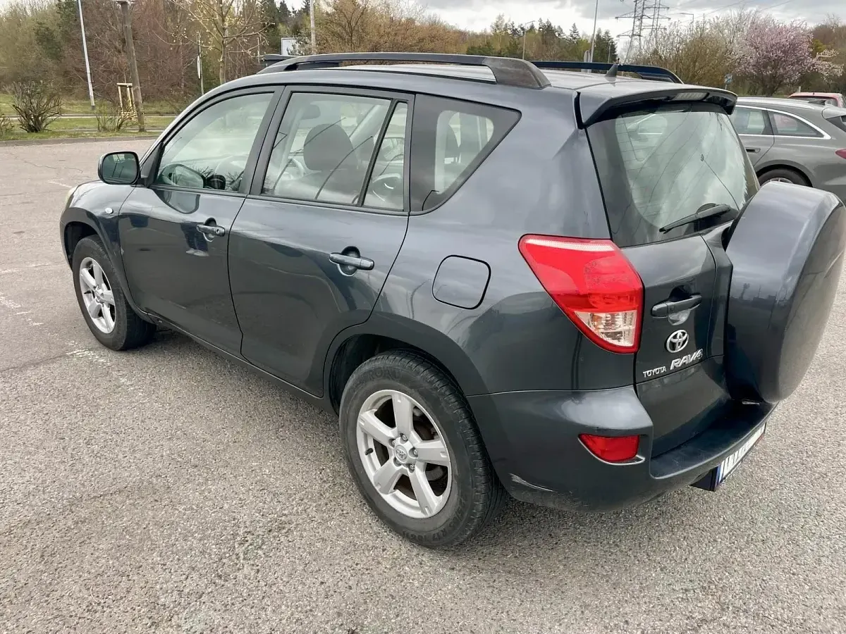 Gebraucht Toyota RAV4 152 PS (111 kW) 2007 Grau SUV