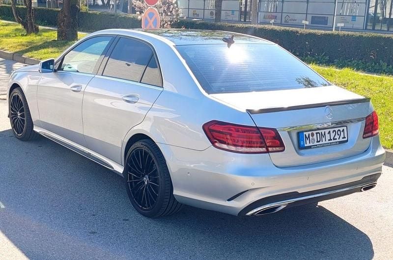 Gebraucht Mercedes E350 AMG 252 PS (185 kW) 2014 Silber Limousine