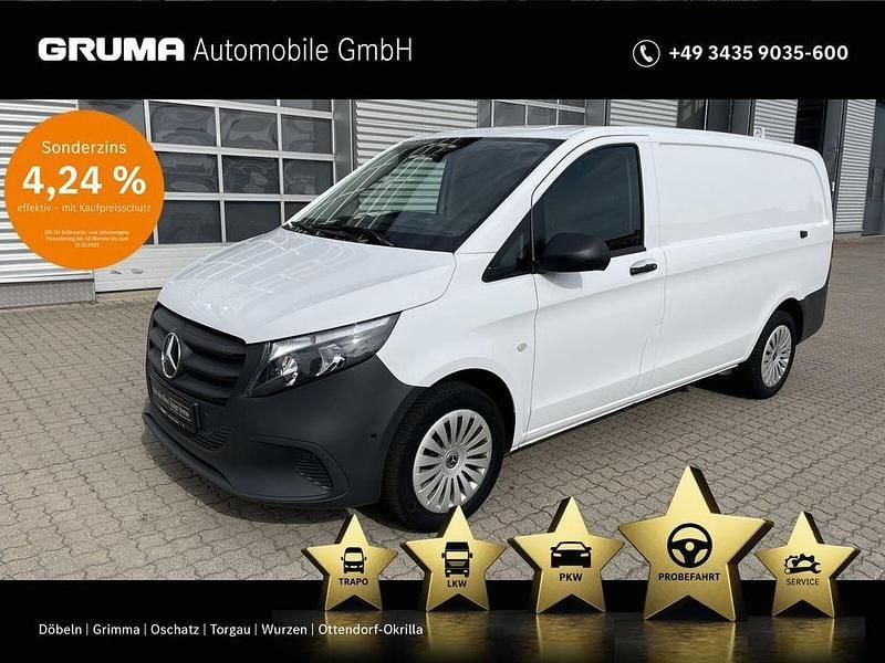 Arktikweiß Gebraucht 2024 Mercedes Vito Van | 35.557 € (Superpreis) - Bild 1/4