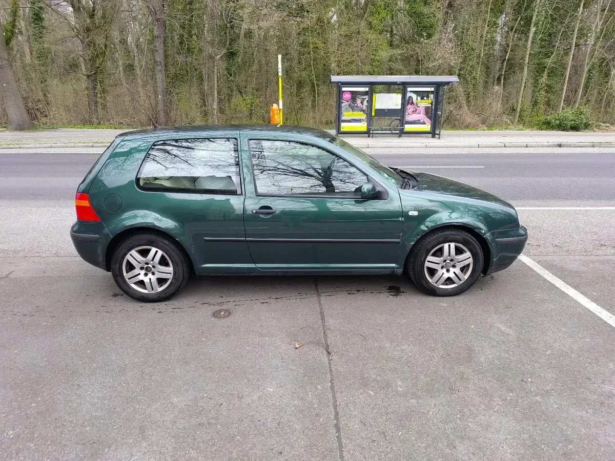 Gebraucht VW Golf IV 75 PS (55 kW) 2001 Grün Limousine