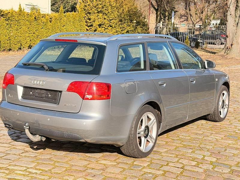 Gebraucht Audi A4 140 PS (102 kW) 2006 Grau Kombi