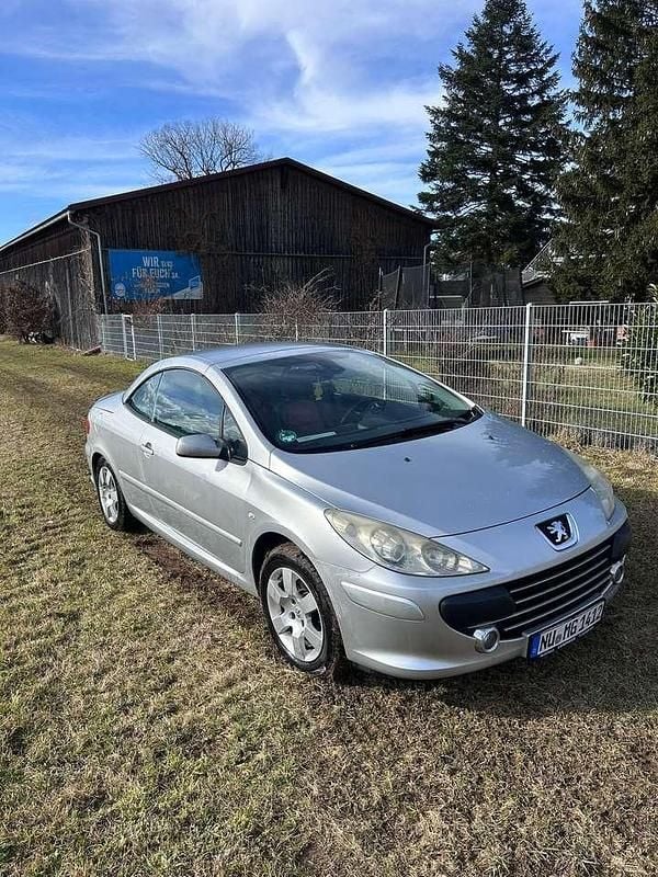 Gebraucht Peugeot 307 CC 140 PS (102 kW) 2007 Cabrio