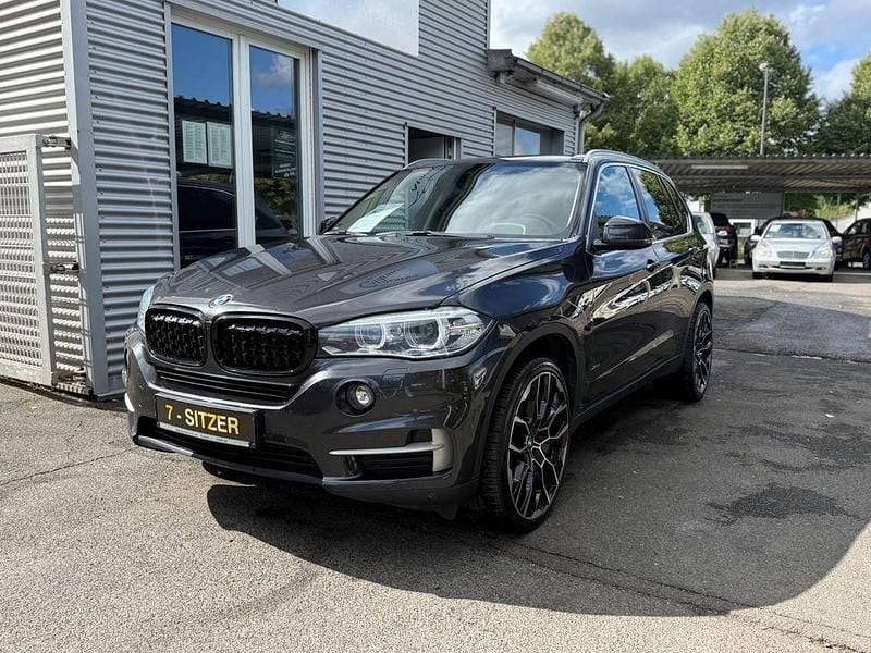 Grau Gebraucht 2016 BMW X5 SUV | 24.850 € (Fairer Preis) - Bild 1/4
