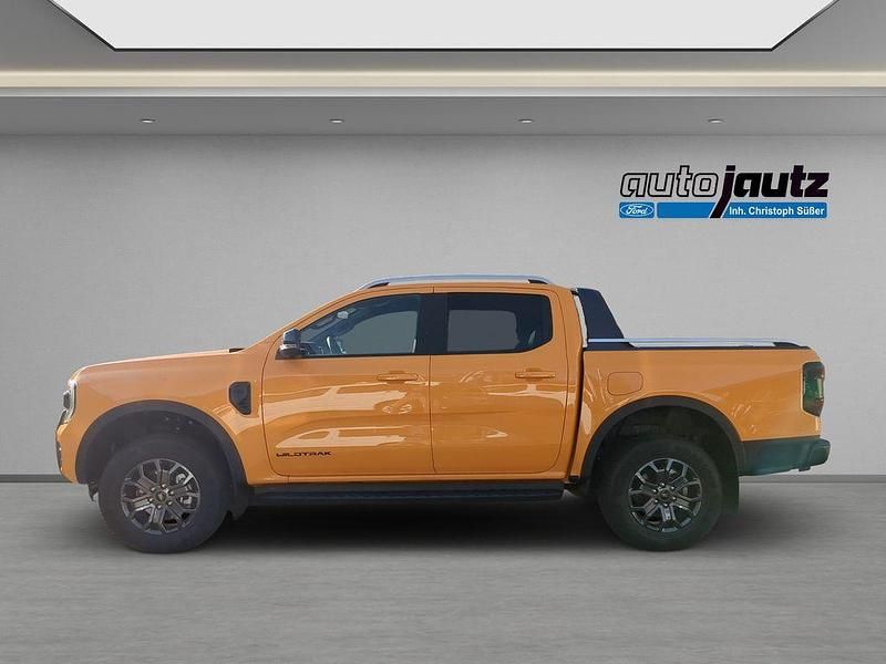 Neu Ford Ranger Wildtrack 241 PS (177 kW) 2025 Orange Pickup