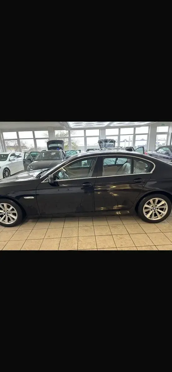 Second-hand BMW 523 204 CP (150 kW) 2011 Negru Berlinǎ