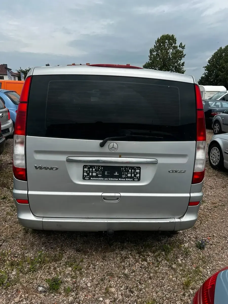Gebraucht Mercedes Viano 150 PS (110 kW) 2004 Grau Van / Kleinbus
