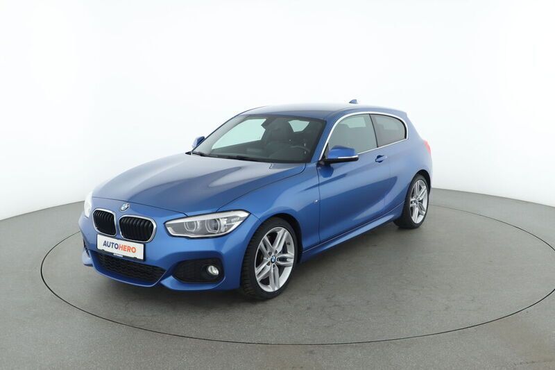 Blau Gebraucht 2016 BMW 125 M Sport Kleinwagen | 19.740 € - Bild 1/4