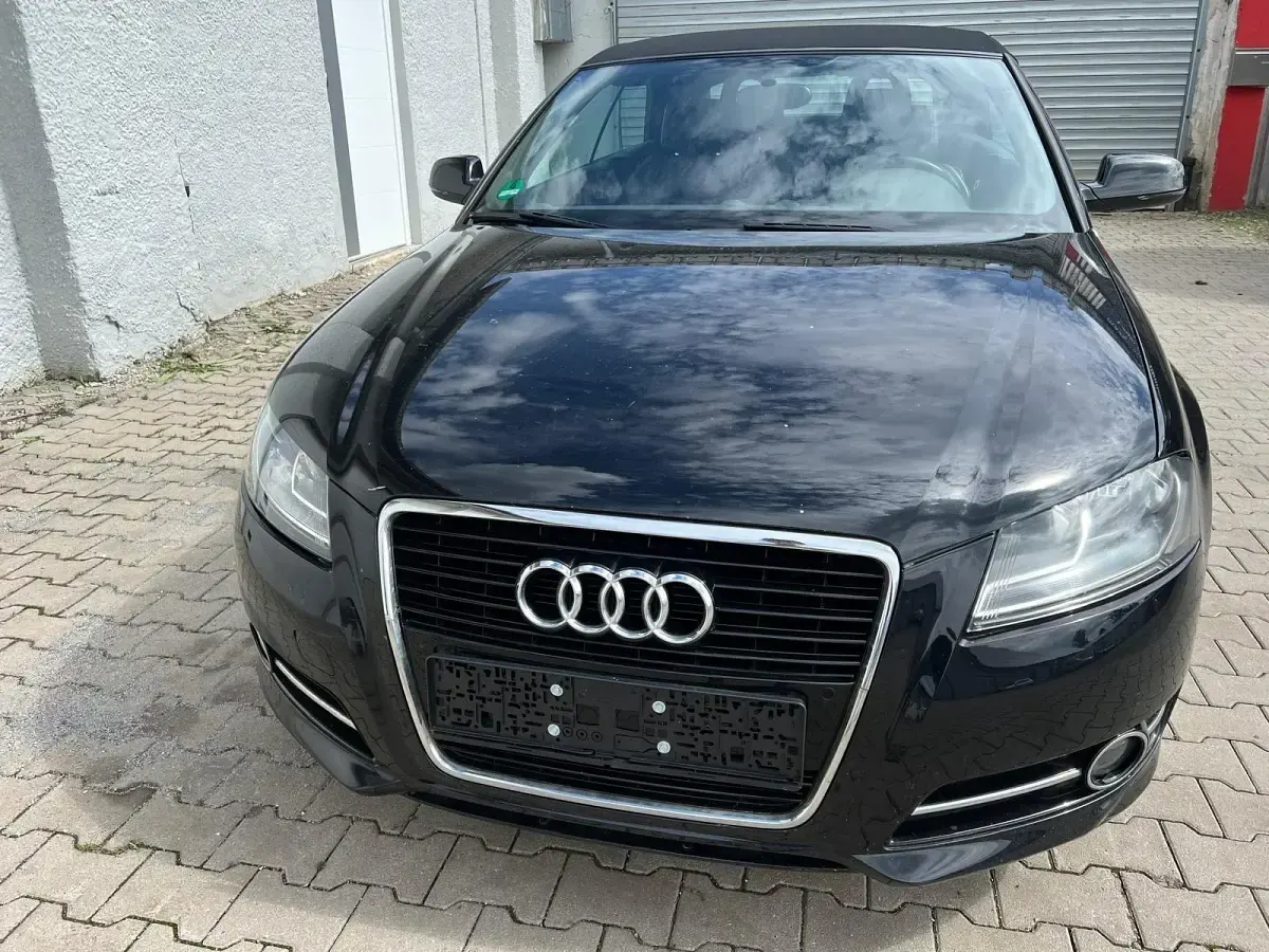 Gebraucht Audi A3 Cabriolet S-Line 140 PS (102 kW) 2011 Schwarz Cabrio