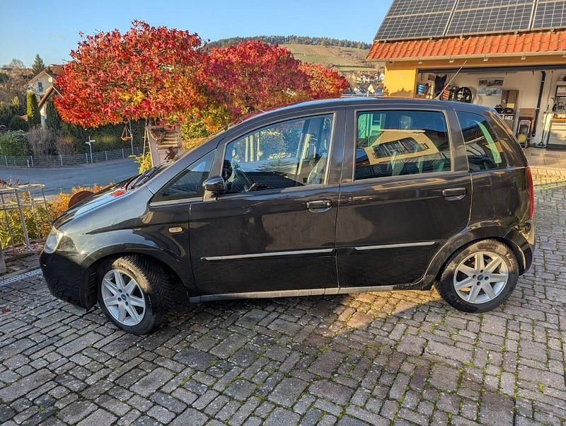 Gebraucht Fiat Idea Dynamic 95 PS (69 kW) 2006 Schwarz Van / Kleinbus