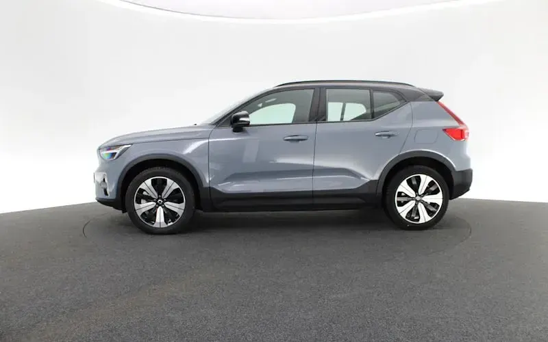 Gebraucht Volvo EX40 Core 175 kW (238 PS) 2023 Grau SUV