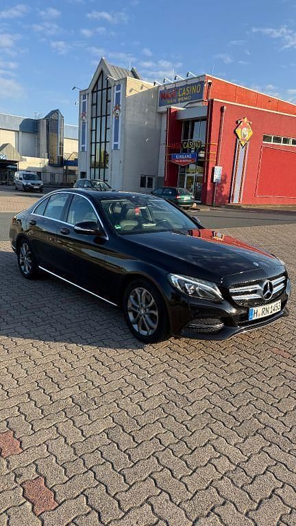Gebraucht Mercedes C220 170 PS (125 kW) 2014 Schwarz Limousine