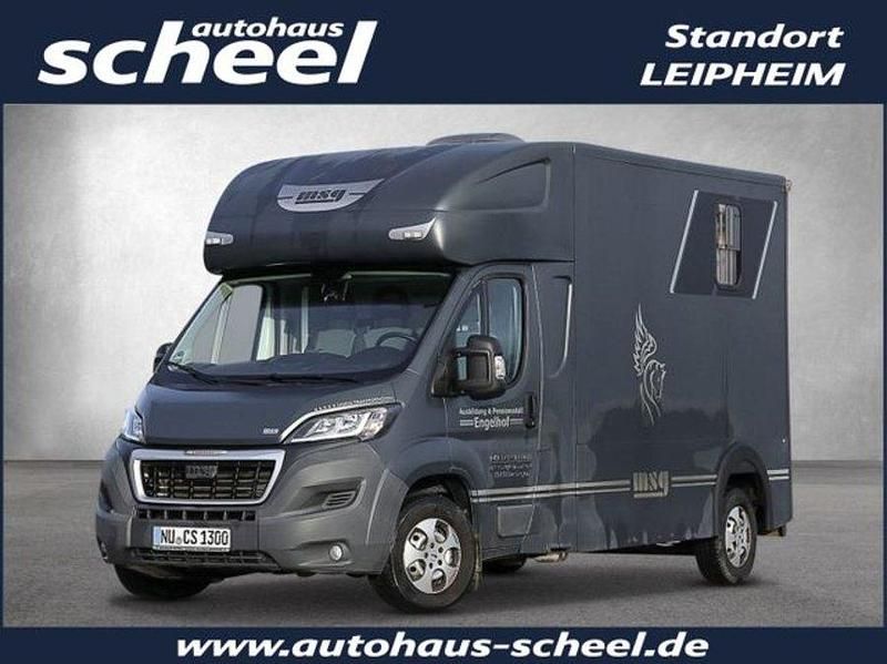 Grau Gebraucht 2018 Peugeot Boxer Van | 48.390 € - Bild 1/4
