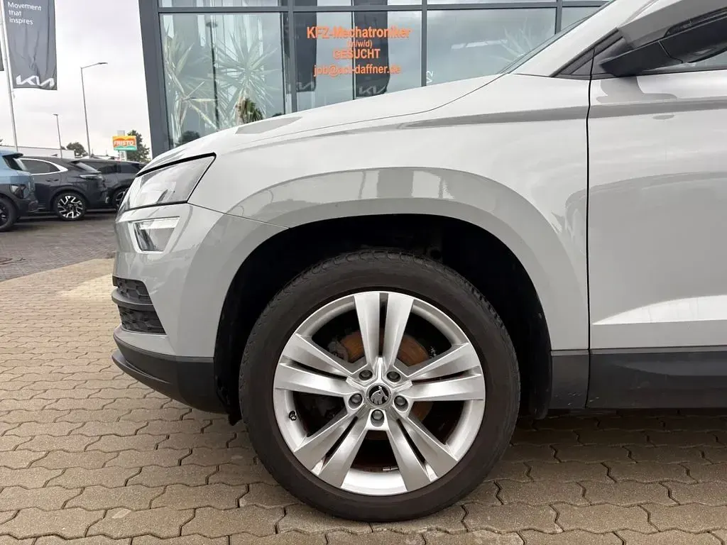 Gebraucht Skoda Karoq Style 116 PS (85 kW) 2019 Grau SUV