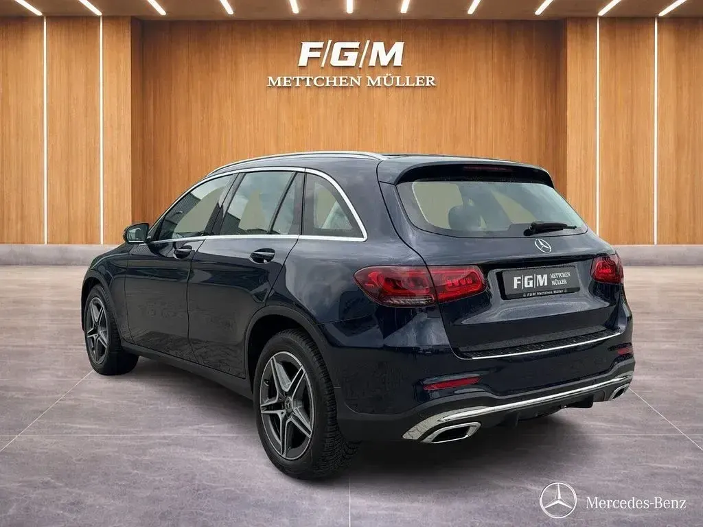 Gebraucht Mercedes GLC200 AMG line 197 PS (144 kW) 2020 Blau SUV