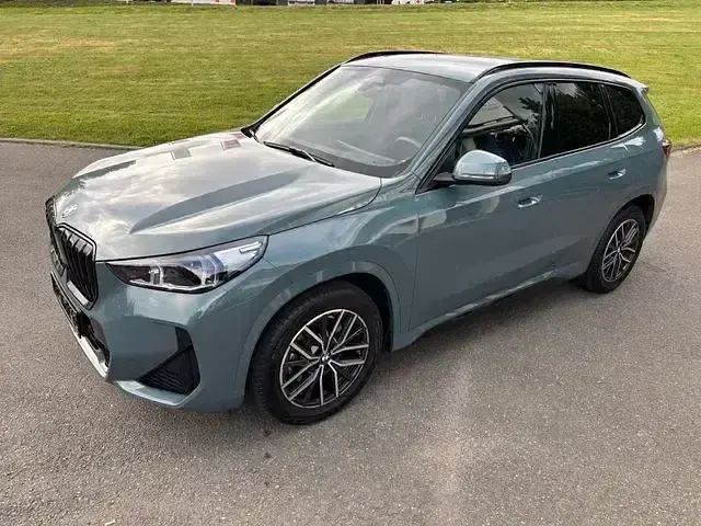 Gebraucht BMW X1 M Sport 170 PS (125 kW) 2025 Cape york metallic SUV