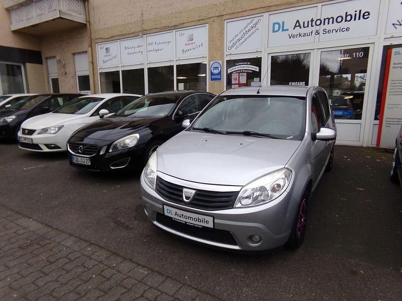 Gebraucht Dacia Sandero Lauréate 75 PS (55 kW) 2009 Silber Limousine