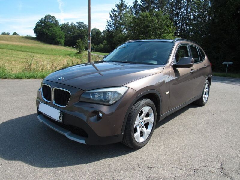 Second-hand BMW X1 177 CP (130 kW) 2010 Maro SUV
