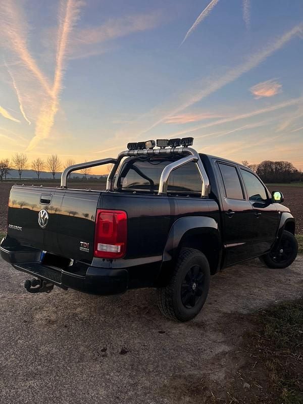 Gebraucht VW Amarok Trendline 163 PS (119 kW) 2013 Schwarz Abholung