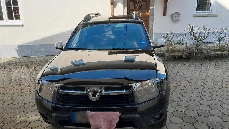 Gebraucht Dacia Duster 104 PS (76 kW) 2014 Schwarz SUV