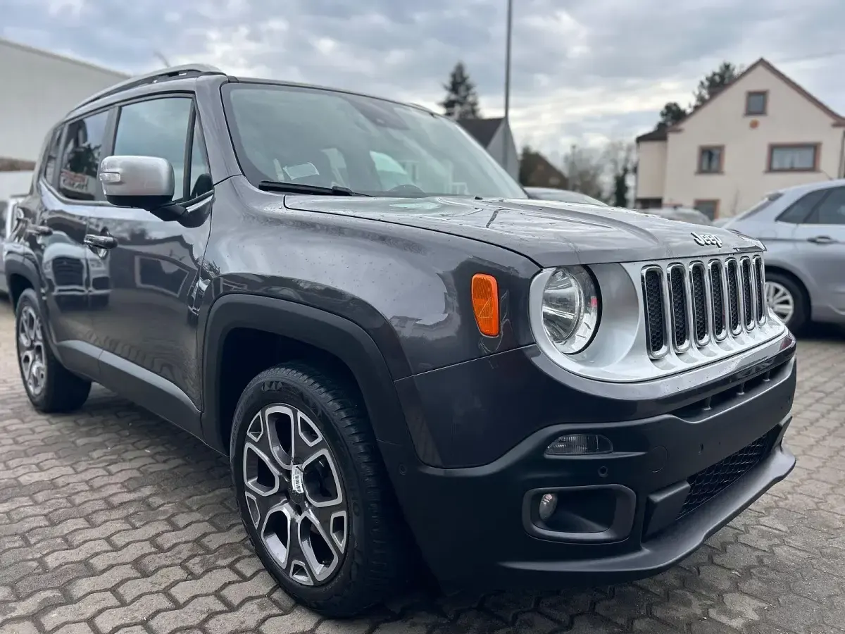 Gebraucht Jeep Renegade Limited 140 PS (102 kW) 2017 Grau SUV