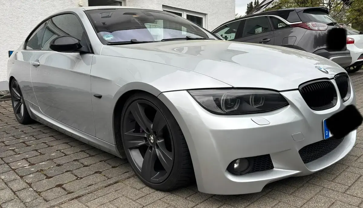 Gebraucht BMW 325 M Sport 218 PS (160 kW) 2008 Silber Coupé