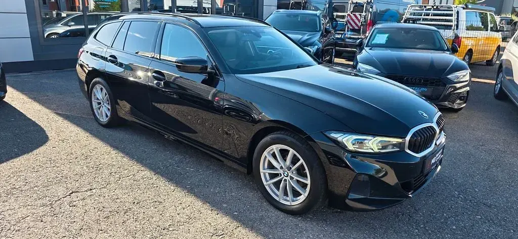 Gebraucht BMW 318 Performance 150 PS (110 kW) 2022 Schwarz Kombi