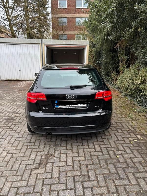 Gebraucht Audi A3 140 PS (102 kW) 2011 Schwarz Kleinwagen