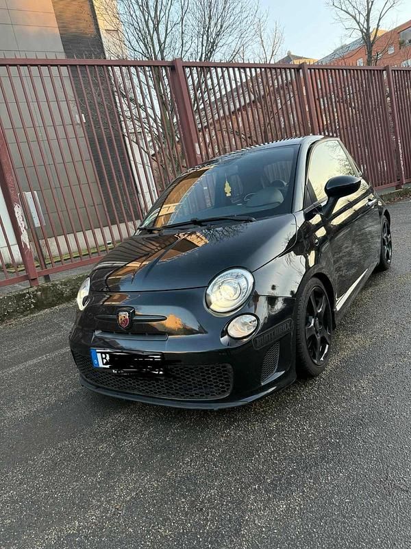 Schwarz Gebraucht 2015 Abarth 595 Turismo | 10.500 € (Etwas zu teuer) - Bild 1/4