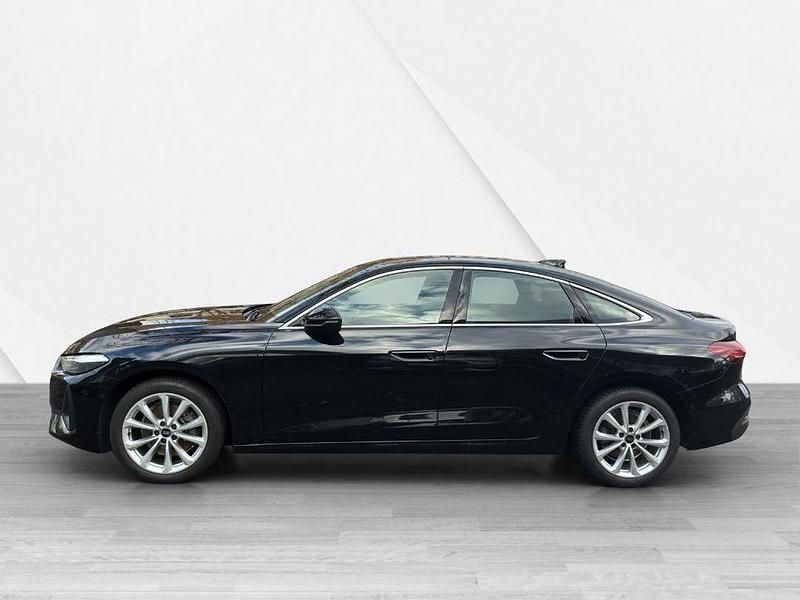 Gebraucht Audi A5 Sport 204 PS (150 kW) 2025 Mythosschwarz metallic Limousine