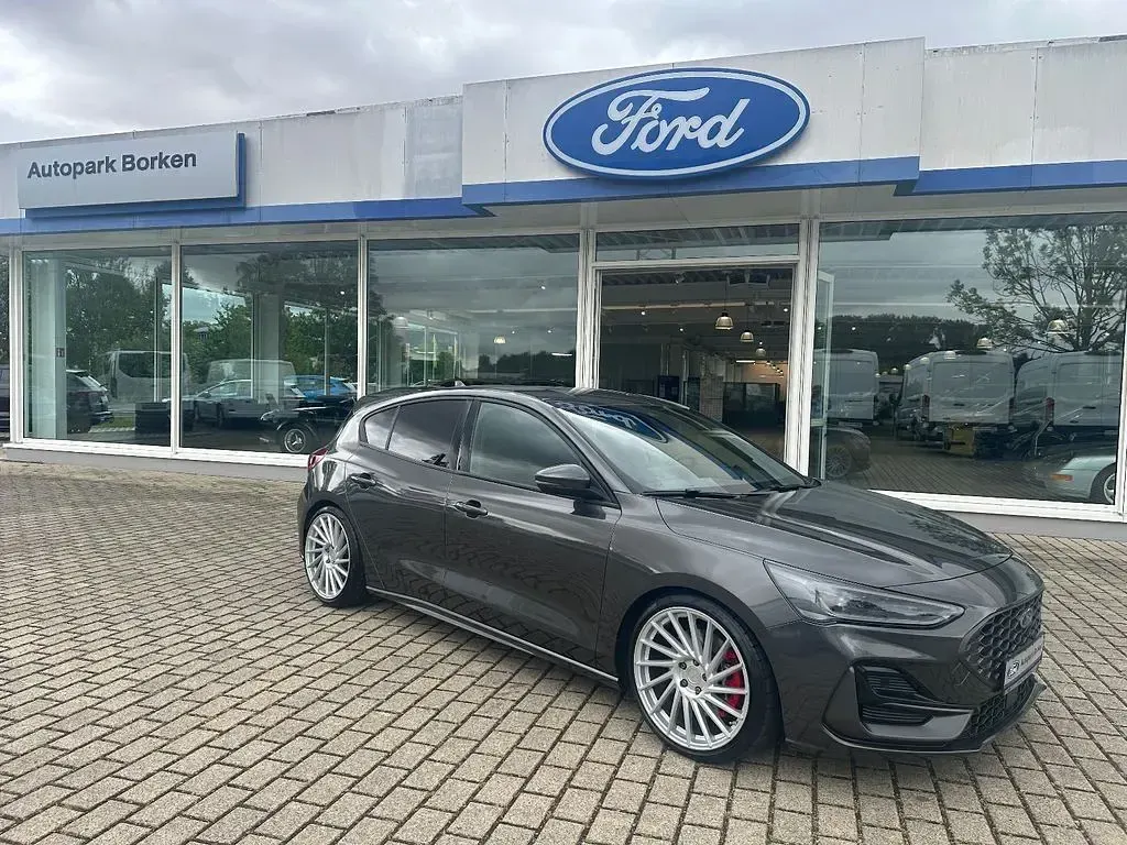 Gebraucht Ford Focus ST 280 PS (205 kW) 2024 Magnetic Limousine