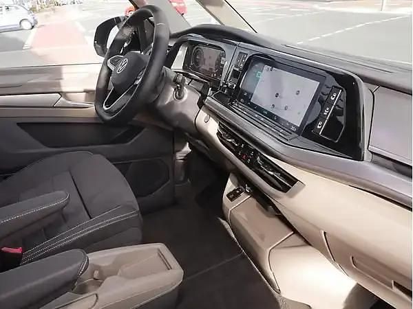 Second-hand VW Multivan 179 CP (131 kW) 2025 Gri Monovolum