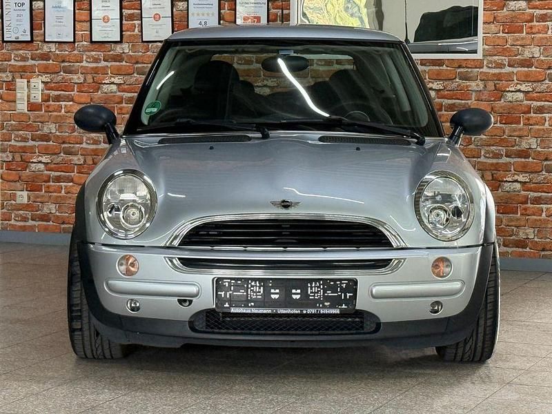 Gebraucht Mini ONE 90 PS (66 kW) 2003 Silber Kleinwagen
