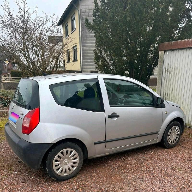 Gebraucht Citroën C2 60 PS (44 kW) 2005 Silber Kleinwagen