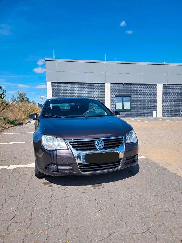 Violet Gebraucht 2006 VW Eos Cabrio | 2.799 € (Superpreis) - Bild 1/4