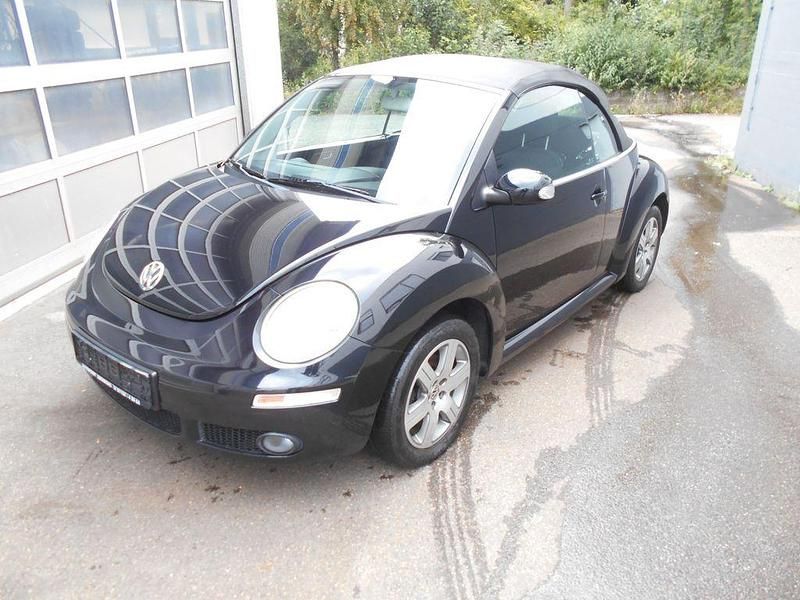 Gebraucht VW New Beetle Cabriolet 102 PS (75 kW) 2008 Schwarz Cabrio